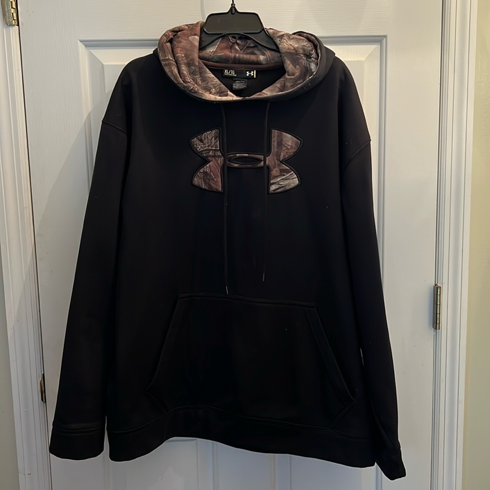 Under Armour Men’s Hoodie XL